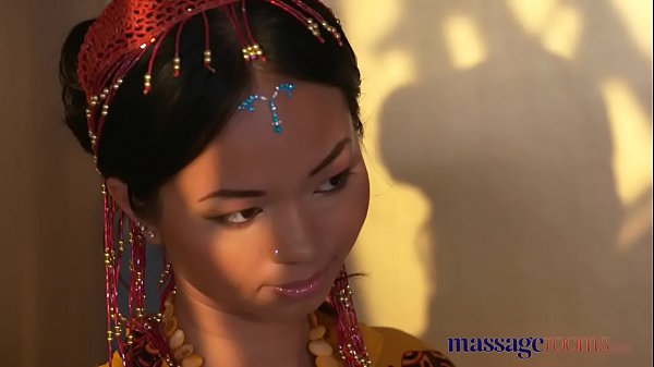 Địt gái xinh massage,thư giãn đến cuối ngày