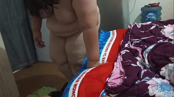 Chịch con ghệ mũm mĩm chuppy