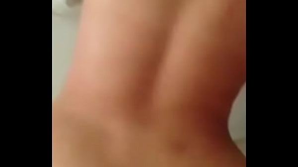 Em không chịu nổi khi bị doggy