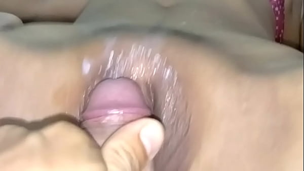 Nhét cặc vào bím người yêu thích được đụ