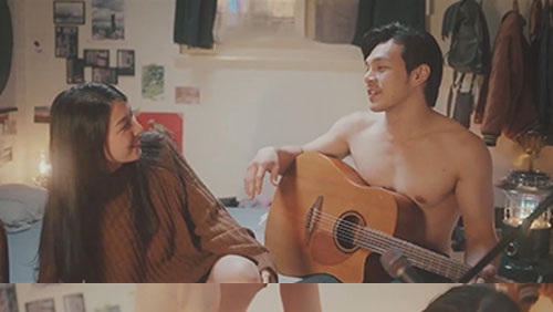 Anh Nhạc Sĩ đụ Nát Lồn Em Gái Vừa Mới Chia Tay Người Yêu – Phim Sex Vietsub