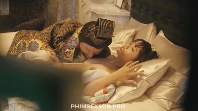 Tào Tháo chịch vợ địch thủ cực phê