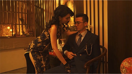 Nhã Phương Lồng Lộn đòi Chồng, Bản Lĩnh Làm Tình Khiến Trai Làng Mê Mệt